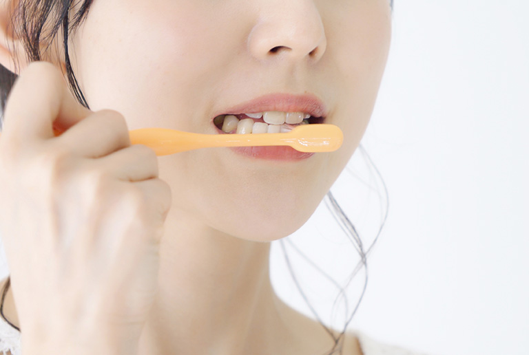 歯磨き圧のコントロールも大切です