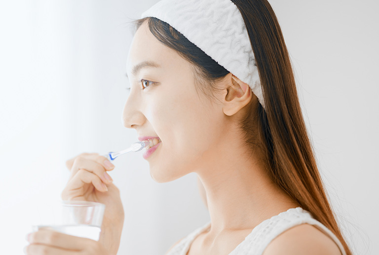 寝る前の歯磨きは重要